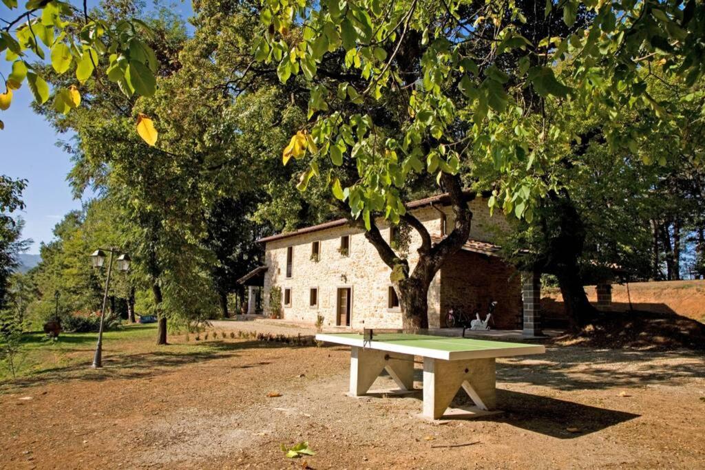 Villa Liz Tuscany, Private Pool, Hot Tub, Property Fenced, Pets Allowed Poppi Exterior foto