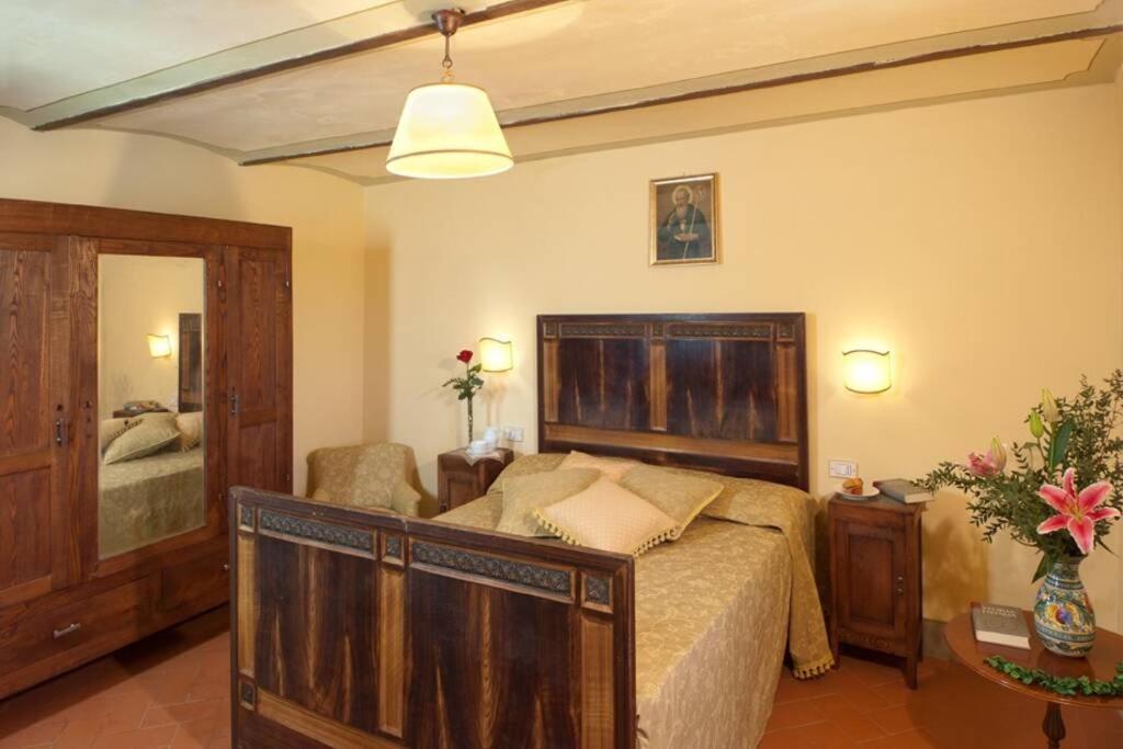 Villa Liz Tuscany, Private Pool, Hot Tub, Property Fenced, Pets Allowed Poppi Exterior foto